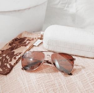 Rose gold oakley sunglasses